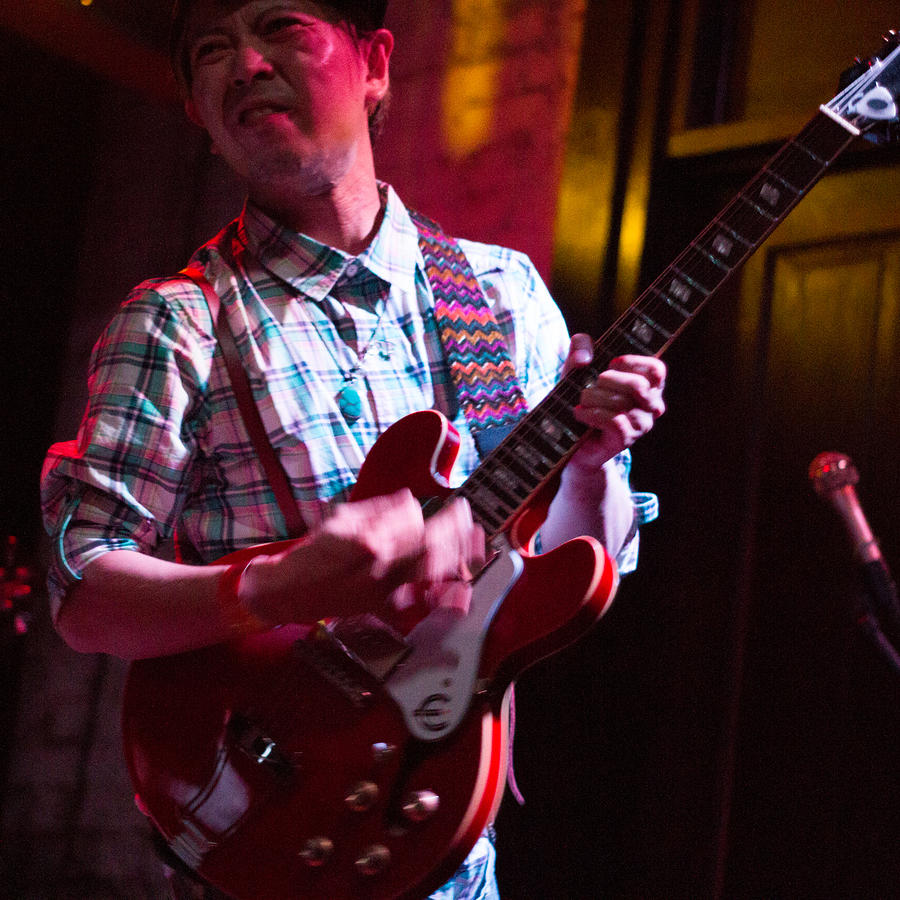 Keisuke Have on Guitar