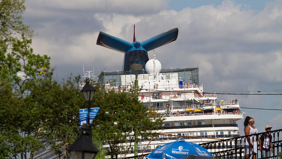 Departing cruise ship