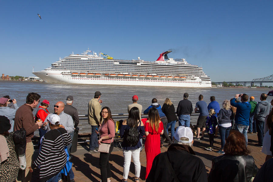 Carnival Dream Departs