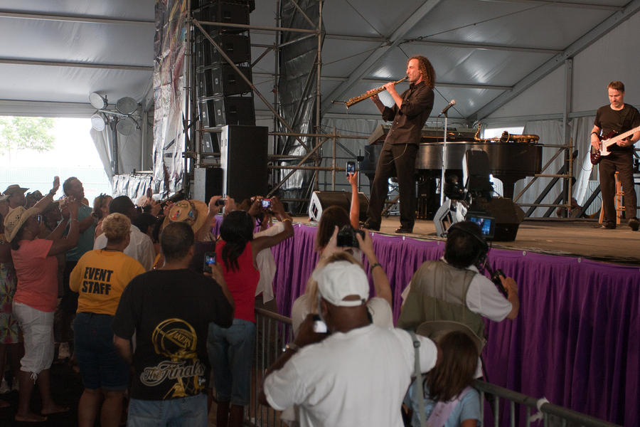 Kenny G on stage