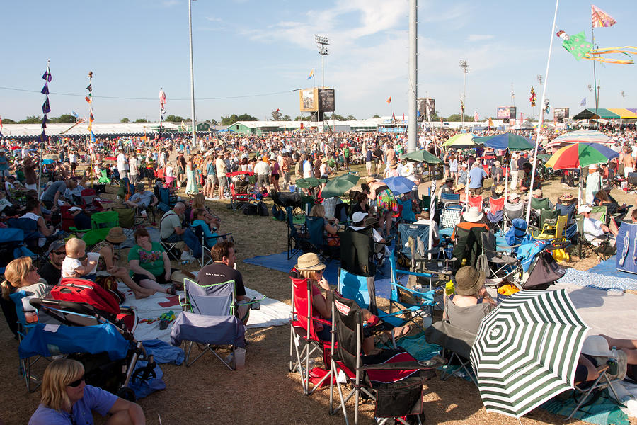 Acura crowd for Wilco 2