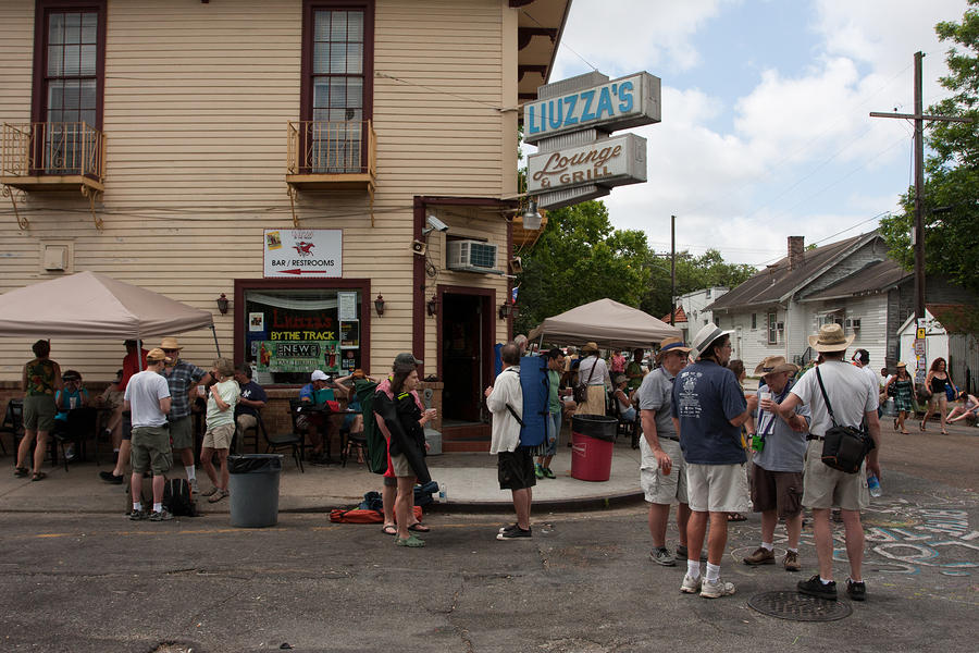 Liuzza's by the Track