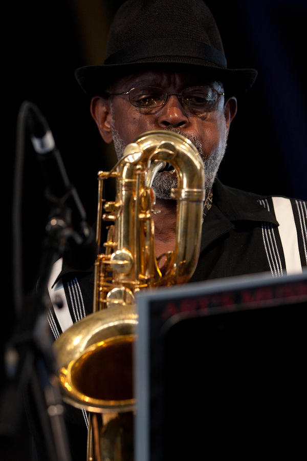 Roger Lewis
