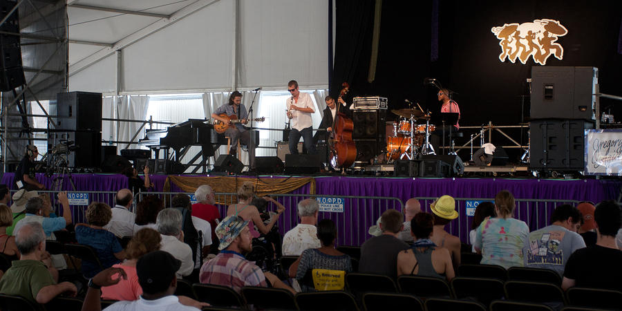 IMG-2009