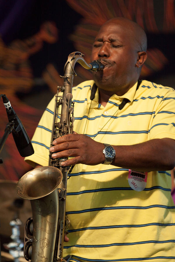 Roderick Paulin on sax