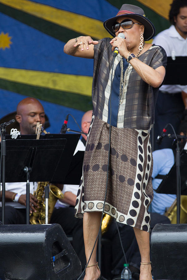 Dee Dee Bridgewater