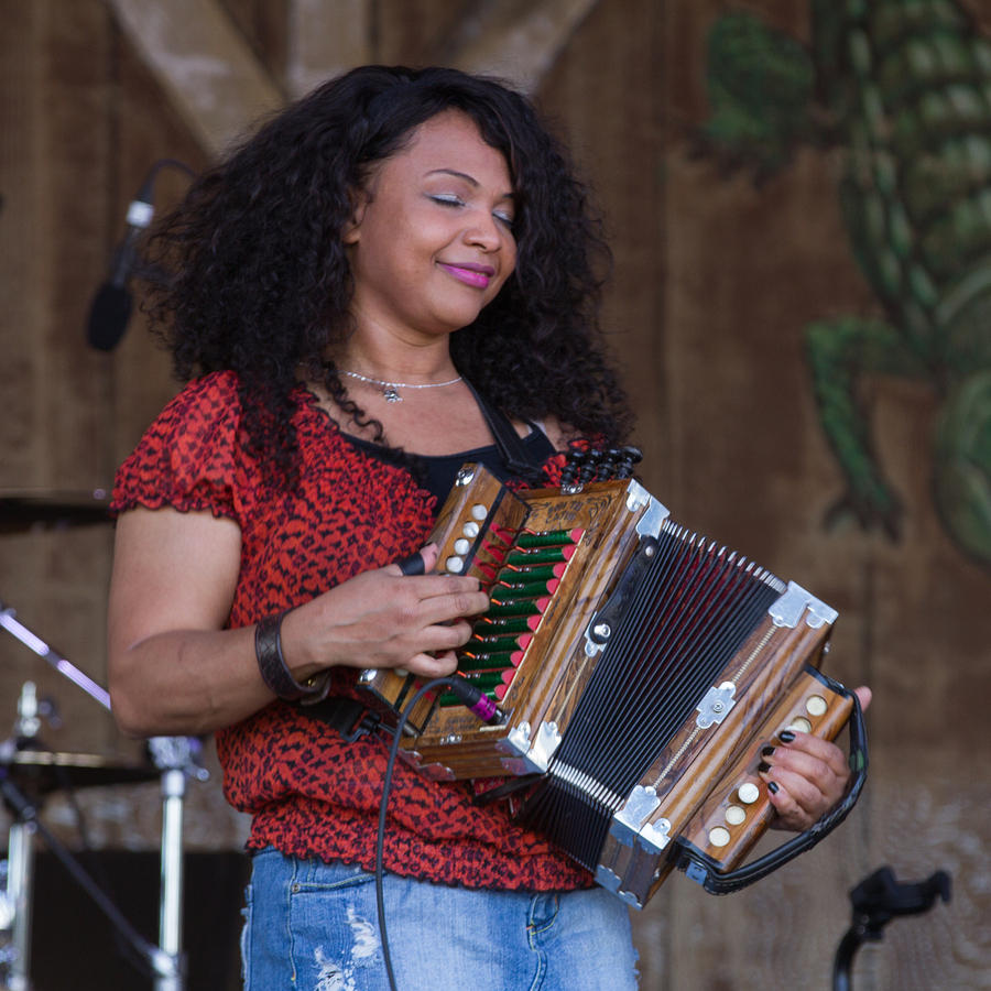 Rosie Ledet on accordion