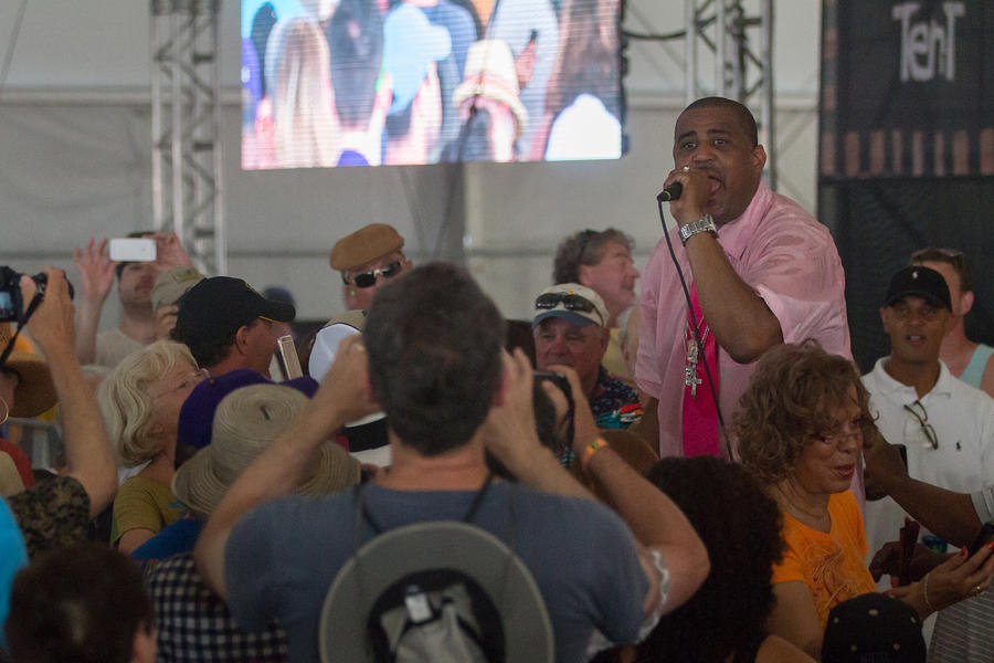 Glen in the crowd