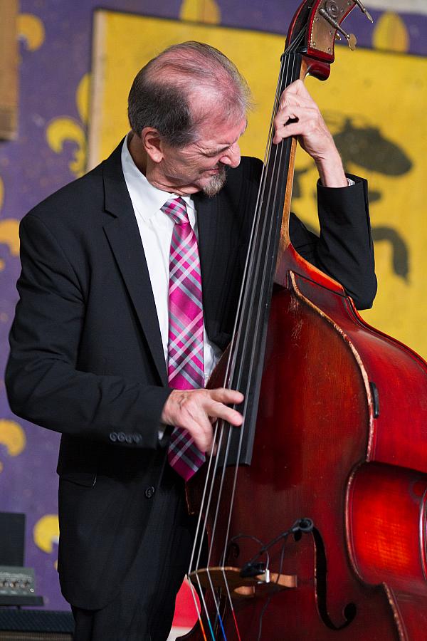 Al Bernard on bass