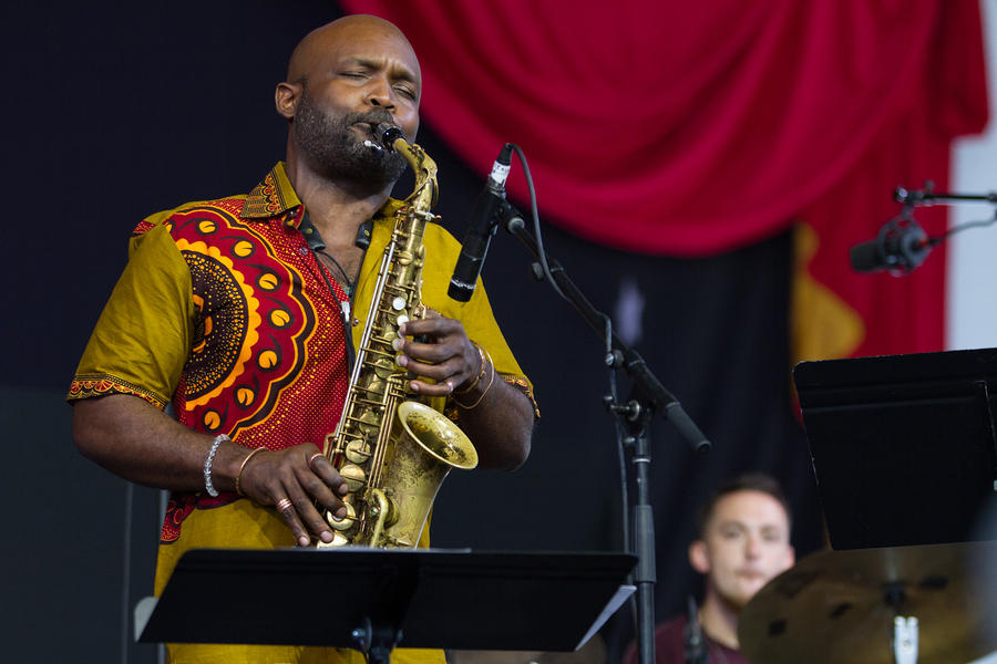 Khari Allen Lee on saxophone