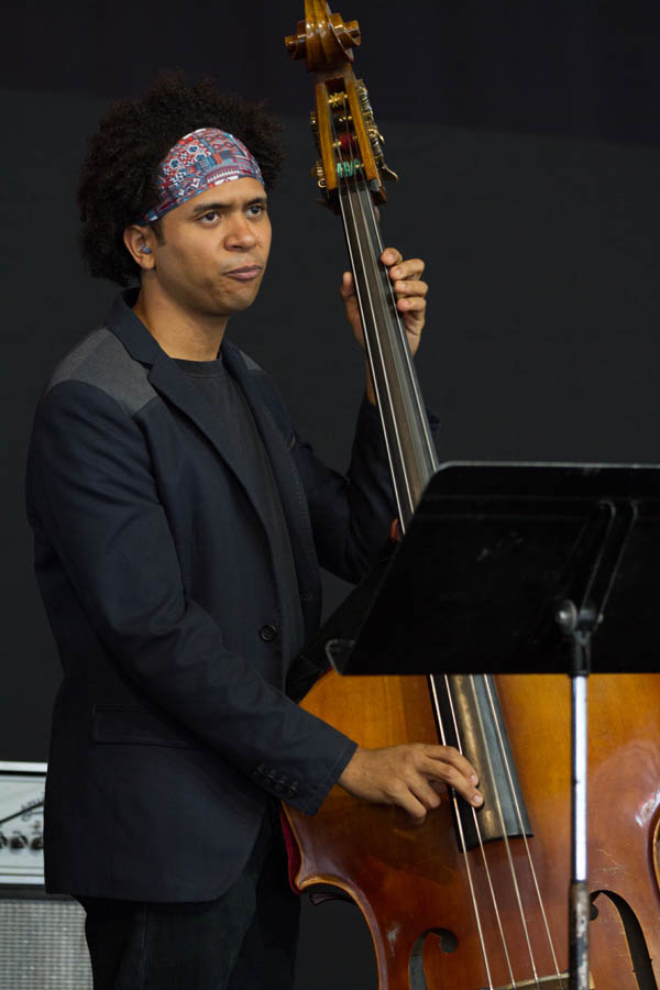 Jasen Weaver on bass