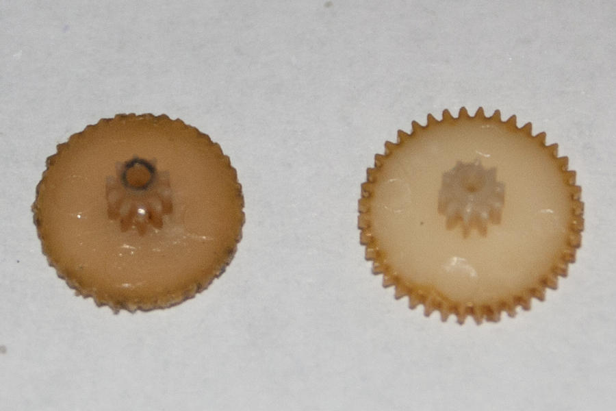 Worn Copal Motor Gear
