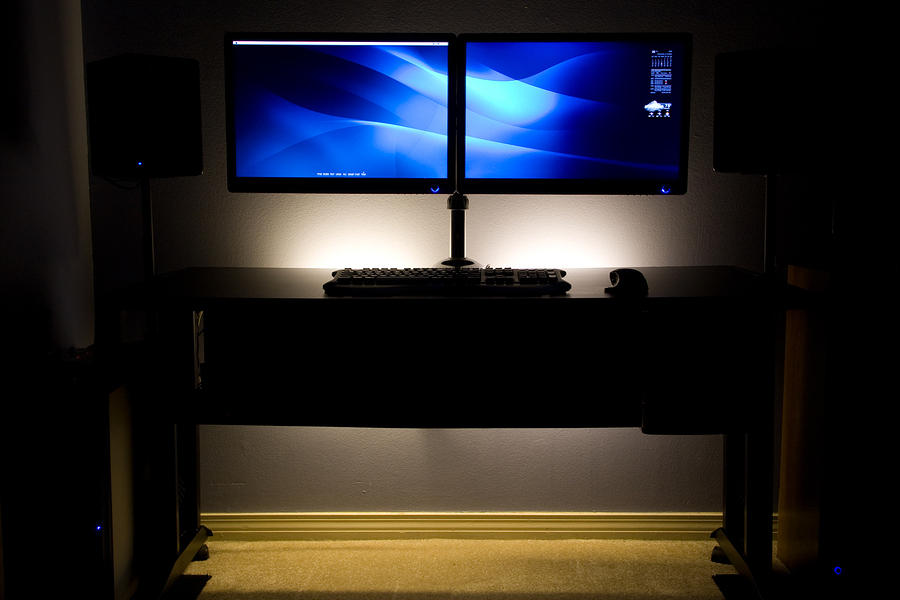 My Desktop - September 2009 - Lights Out 2