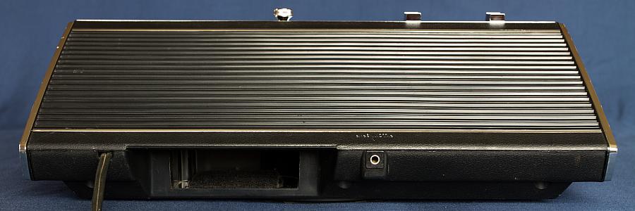 RC-7589 Rear without Pillow Speaker