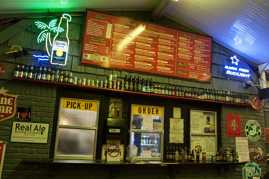 Hubcap Grill