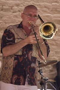 IMG-0028