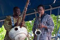 Morikeba Kouyate, Tim Green