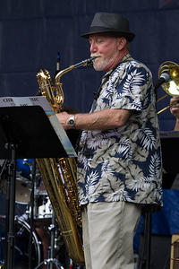 Mike Sambola