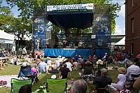 Esplanade in the Shade Stage