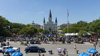 Jackson Square Crowd