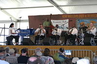 Heritage Hall Band feat. Jewel Brown