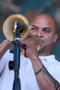 Irvin Mayfield on trumpet