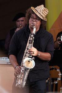 Jake Clemons wears a hat