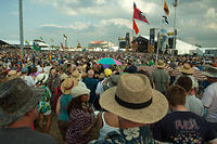 Acura crowd for Santana