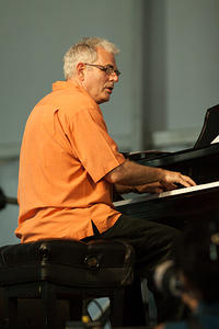 Larry Sieberth on piano