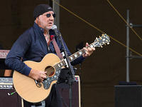 Pete Townshend on guitar