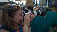 A lady tries my lens