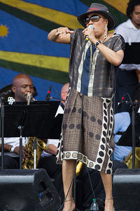 Dee Dee Bridgewater