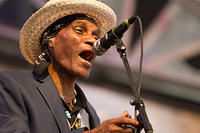 Cyril Neville
