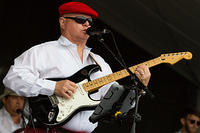 Papo Guevara on guitar