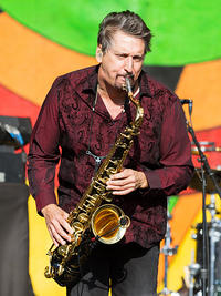 Tom E. Politzer