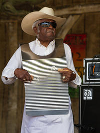 'Zydeco Joe' on washboard