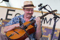 Carl Keith on guitar