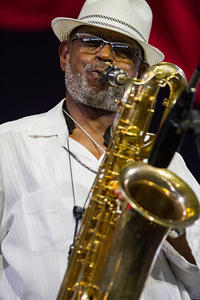 Roger Lewis