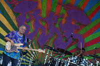 George on Gentilly Stage
