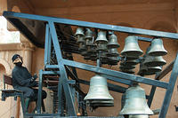 Frank DellaPenna plays Carillon